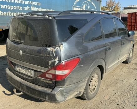Синій Cанг Йонг Rodius, об'ємом двигуна 0 л та пробігом 300 тис. км за 1550 $, фото 2 на Automoto.ua