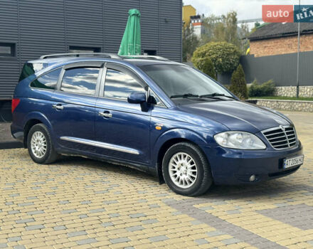 Синий Cанг Йонг Родиус, объемом двигателя 2.7 л и пробегом 179 тыс. км за 6800 $, фото 3 на Automoto.ua