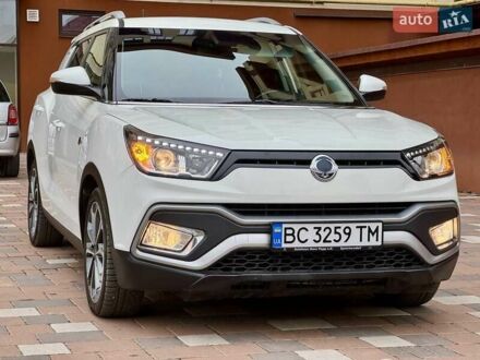 Cанг Йонг Тіволі 2016 у Стрые на Automoto.ua Білий Cанг Йонг Тіволі, об'ємом двигуна 1.6 л та пробігом 106 тис. км за 12900 $, фото 1 на Automoto.ua