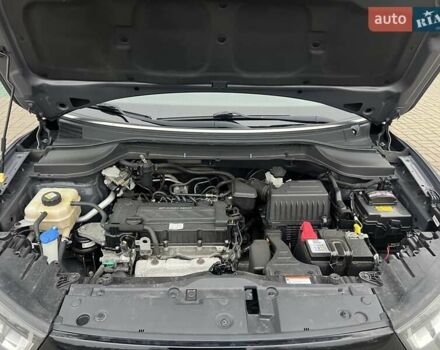 Серый Cанг Йонг Тиволи, объемом двигателя 1.6 л и пробегом 165 тыс. км за 9700 $, фото 35 на Automoto.ua