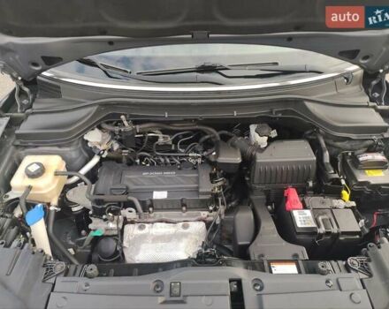 Серый Cанг Йонг Тиволи, объемом двигателя 1.6 л и пробегом 165 тыс. км за 9700 $, фото 13 на Automoto.ua