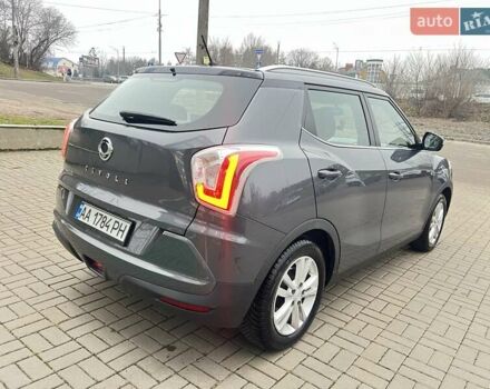 Серый Cанг Йонг Тиволи, объемом двигателя 1.6 л и пробегом 165 тыс. км за 9700 $, фото 4 на Automoto.ua