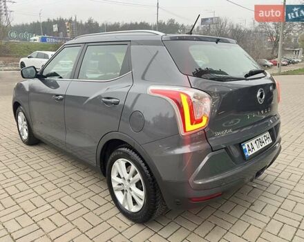 Серый Cанг Йонг Тиволи, объемом двигателя 1.6 л и пробегом 165 тыс. км за 9700 $, фото 6 на Automoto.ua