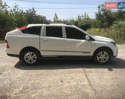 Белый Cанг Йонг Korando Sports, объемом двигателя 2 л и пробегом 194 тыс. км за 15077 $, фото 23 на Automoto.ua