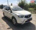 Белый Cанг Йонг Korando Sports, объемом двигателя 2 л и пробегом 194 тыс. км за 15077 $, фото 2 на Automoto.ua