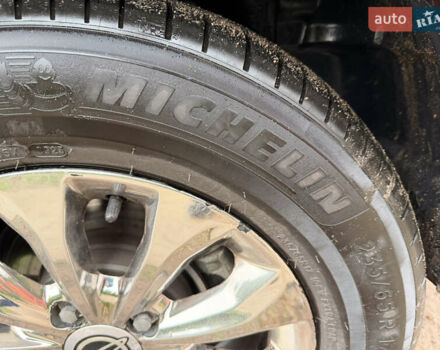 Красный Cанг Йонг Korando Turismo, объемом двигателя 2.2 л и пробегом 114 тыс. км за 13500 $, фото 19 на Automoto.ua