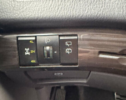 Красный Cанг Йонг Korando Turismo, объемом двигателя 2.2 л и пробегом 114 тыс. км за 13500 $, фото 8 на Automoto.ua