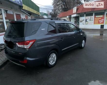 Сірий Cанг Йонг Korando Turismo, об'ємом двигуна 2.16 л та пробігом 71 тис. км за 14950 $, фото 4 на Automoto.ua