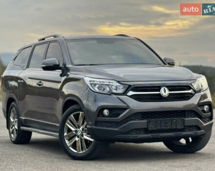 Серый Cанг Йонг Rexton Sports, объемом двигателя 2.16 л и пробегом 56 тыс. км за 21500 $, фото 29 на Automoto.ua