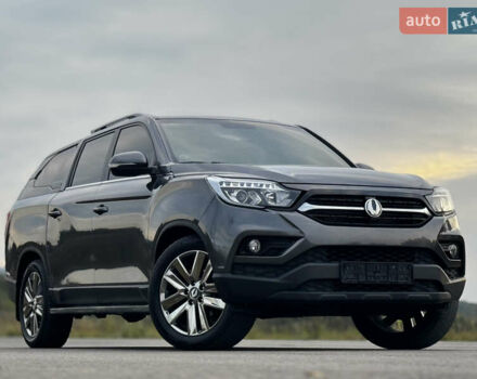 Серый Cанг Йонг Rexton Sports, объемом двигателя 2.16 л и пробегом 56 тыс. км за 21500 $, фото 27 на Automoto.ua