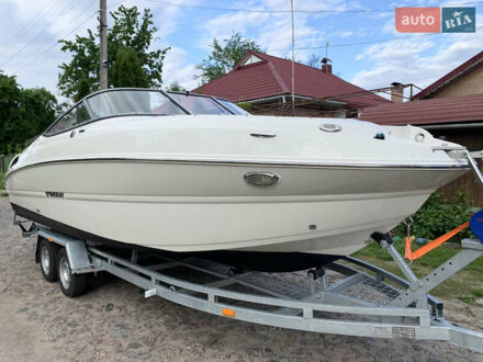 Стингрей 215 LR 2011 в Черкассах на Automoto.ua Стингрей 215 LR, объемом двигателя 4.3 л и пробегом 220 тыс. км за 40000 $, фото 1 на Automoto.ua