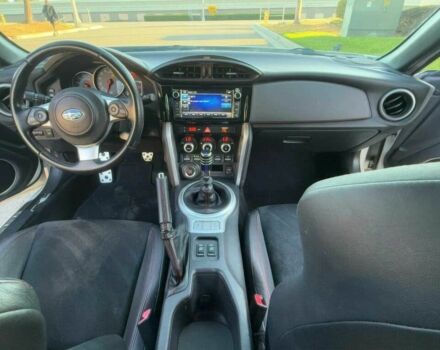 Білий Субару БРЗ, об'ємом двигуна 2 л та пробігом 43 тис. км за 3900 $, фото 8 на Automoto.ua