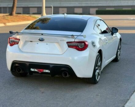 Білий Субару БРЗ, об'ємом двигуна 2 л та пробігом 43 тис. км за 3900 $, фото 4 на Automoto.ua