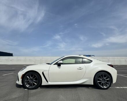 Белый Субару БРЗ, объемом двигателя 2.4 л и пробегом 45 тыс. км за 24500 $, фото 4 на Automoto.ua