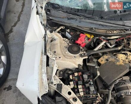 Белый Субару БРЗ, объемом двигателя 2.4 л и пробегом 45 тыс. км за 9300 $, фото 6 на Automoto.ua