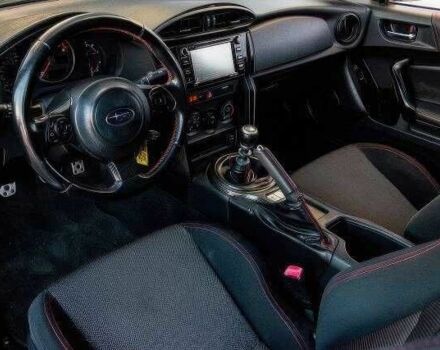 Красный Субару БРЗ, объемом двигателя 2 л и пробегом 116 тыс. км за 4000 $, фото 10 на Automoto.ua