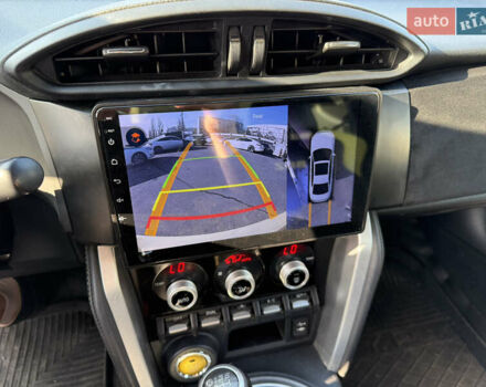 Желтый Субару БРЗ, объемом двигателя 2 л и пробегом 61 тыс. км за 11000 $, фото 9 на Automoto.ua