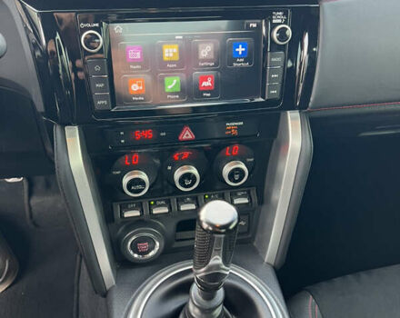 Сірий Субару БРЗ, об'ємом двигуна 2 л та пробігом 72 тис. км за 16500 $, фото 18 на Automoto.ua