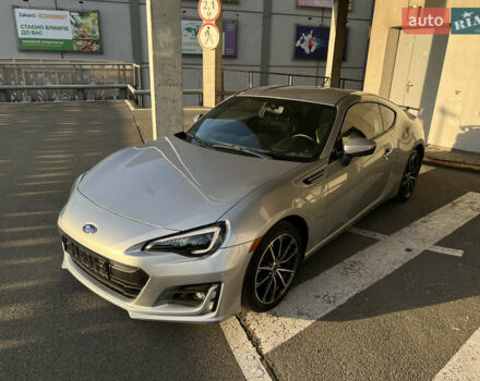 Серый Субару БРЗ, объемом двигателя 2 л и пробегом 25 тыс. км за 16700 $, фото 5 на Automoto.ua