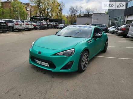 Субару БРЗ 2014 в Киеве на Automoto.ua Зеленый Субару БРЗ, объемом двигателя 2 л и пробегом 165 тыс. км за 13000 $, фото 1 на Automoto.ua