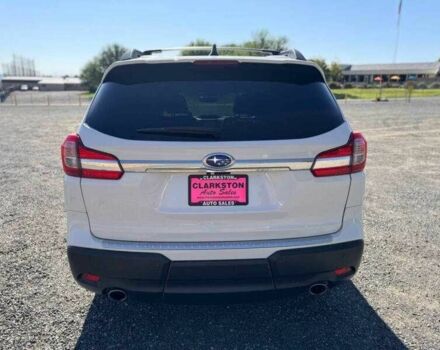 Белый Субару Другая, объемом двигателя 2.4 л и пробегом 69 тыс. км за 6800 $, фото 4 на Automoto.ua