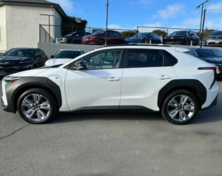 Белый Субару Другая, объемом двигателя 0 л и пробегом 21 тыс. км за 20600 $, фото 3 на Automoto.ua