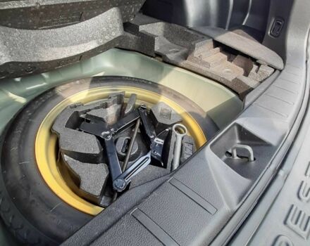 Зеленый Субару Другая, объемом двигателя 2 л и пробегом 127 тыс. км за 15500 $, фото 6 на Automoto.ua