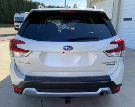 Белый Субару Форестер, объемом двигателя 2.5 л и пробегом 27 тыс. км за 6500 $, фото 3 на Automoto.ua