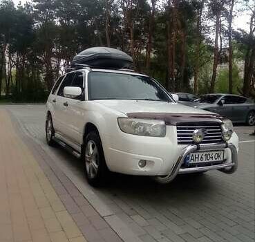 Білий Субару Forester, об'ємом двигуна 0 л та пробігом 206 тис. км за 6000 $, фото 1 на Automoto.ua