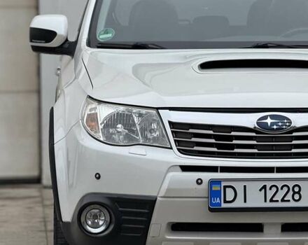 Белый Субару Форестер, объемом двигателя 2 л и пробегом 232 тыс. км за 7200 $, фото 16 на Automoto.ua
