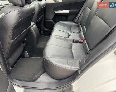 Белый Субару Форестер, объемом двигателя 2 л и пробегом 232 тыс. км за 7200 $, фото 43 на Automoto.ua