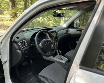Білий Субару Forester, об'ємом двигуна 2 л та пробігом 38 тис. км за 7300 $, фото 1 на Automoto.ua