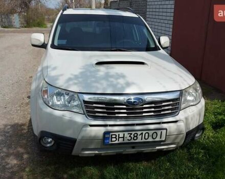 Білий Субару Forester, об'ємом двигуна 2.46 л та пробігом 231 тис. км за 10578 $, фото 1 на Automoto.ua
