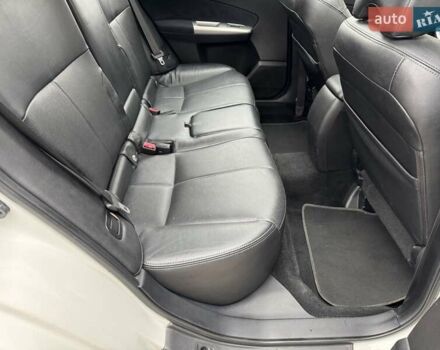 Белый Субару Форестер, объемом двигателя 2 л и пробегом 232 тыс. км за 7200 $, фото 42 на Automoto.ua