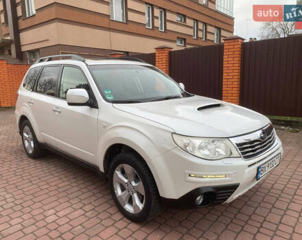 Білий Субару Forester, об'ємом двигуна 2 л та пробігом 250 тис. км за 7500 $, фото 6 на Automoto.ua