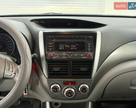 Белый Субару Форестер, объемом двигателя 1.99 л и пробегом 249 тыс. км за 8900 $, фото 11 на Automoto.ua