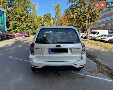 Субару Forester 2010 у Чернігові на Automoto.ua Білий Субару Forester, об'ємом двигуна 2.46 л та пробігом 210 тис. км за 9000 $, фото 4 на Automoto.ua
