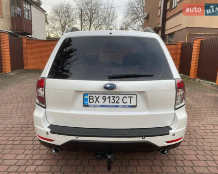 Білий Субару Forester, об'ємом двигуна 2 л та пробігом 250 тис. км за 7500 $, фото 3 на Automoto.ua