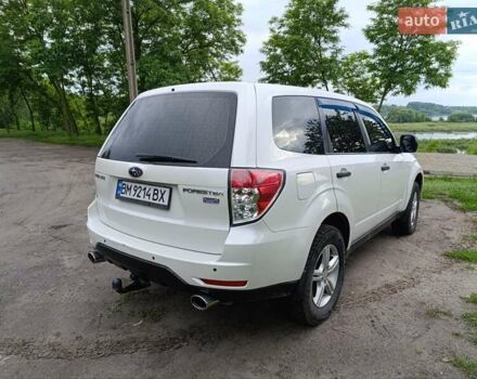 Белый Субару Форестер, объемом двигателя 2 л и пробегом 230 тыс. км за 10000 $, фото 7 на Automoto.ua