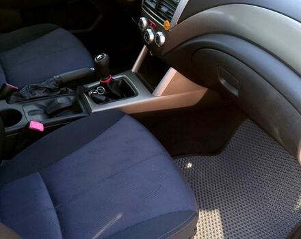 Білий Субару Forester, об'ємом двигуна 2 л та пробігом 170 тис. км за 9800 $, фото 10 на Automoto.ua