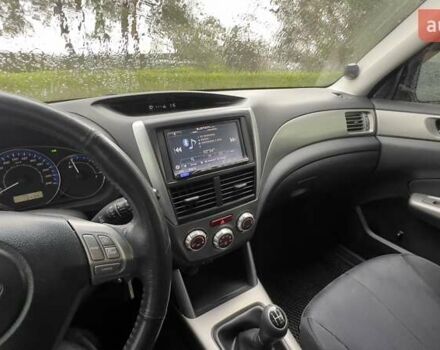 Білий Субару Forester, об'ємом двигуна 2 л та пробігом 134 тис. км за 10500 $, фото 17 на Automoto.ua