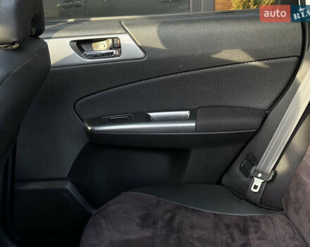 Білий Субару Forester, об'ємом двигуна 2 л та пробігом 203 тис. км за 10150 $, фото 42 на Automoto.ua