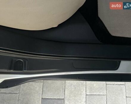 Белый Субару Форестер, объемом двигателя 2 л и пробегом 257 тыс. км за 8900 $, фото 20 на Automoto.ua