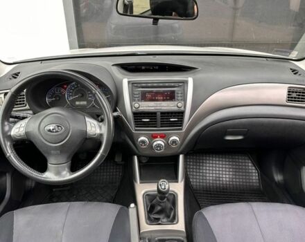 Білий Субару Forester, об'ємом двигуна 2 л та пробігом 214 тис. км за 3200 $, фото 5 на Automoto.ua