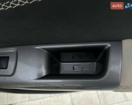 Белый Субару Форестер, объемом двигателя 2 л и пробегом 257 тыс. км за 8900 $, фото 22 на Automoto.ua