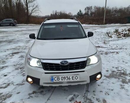 Белый Субару Форестер, объемом двигателя 1.99 л и пробегом 273 тыс. км за 8500 $, фото 2 на Automoto.ua
