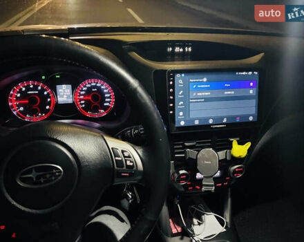 Белый Субару Форестер, объемом двигателя 2 л и пробегом 197 тыс. км за 9600 $, фото 5 на Automoto.ua