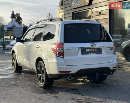 Білий Субару Forester, об'ємом двигуна 2 л та пробігом 203 тис. км за 10150 $, фото 10 на Automoto.ua