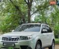 Белый Субару Форестер, объемом двигателя 2 л и пробегом 253 тыс. км за 10200 $, фото 1 на Automoto.ua
