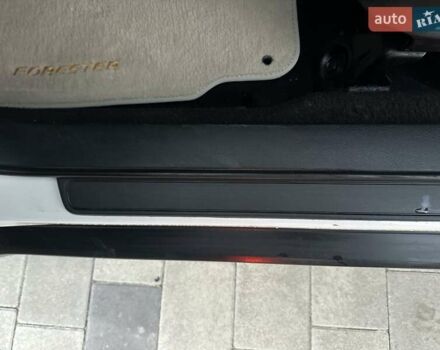 Белый Субару Форестер, объемом двигателя 2 л и пробегом 257 тыс. км за 8900 $, фото 11 на Automoto.ua